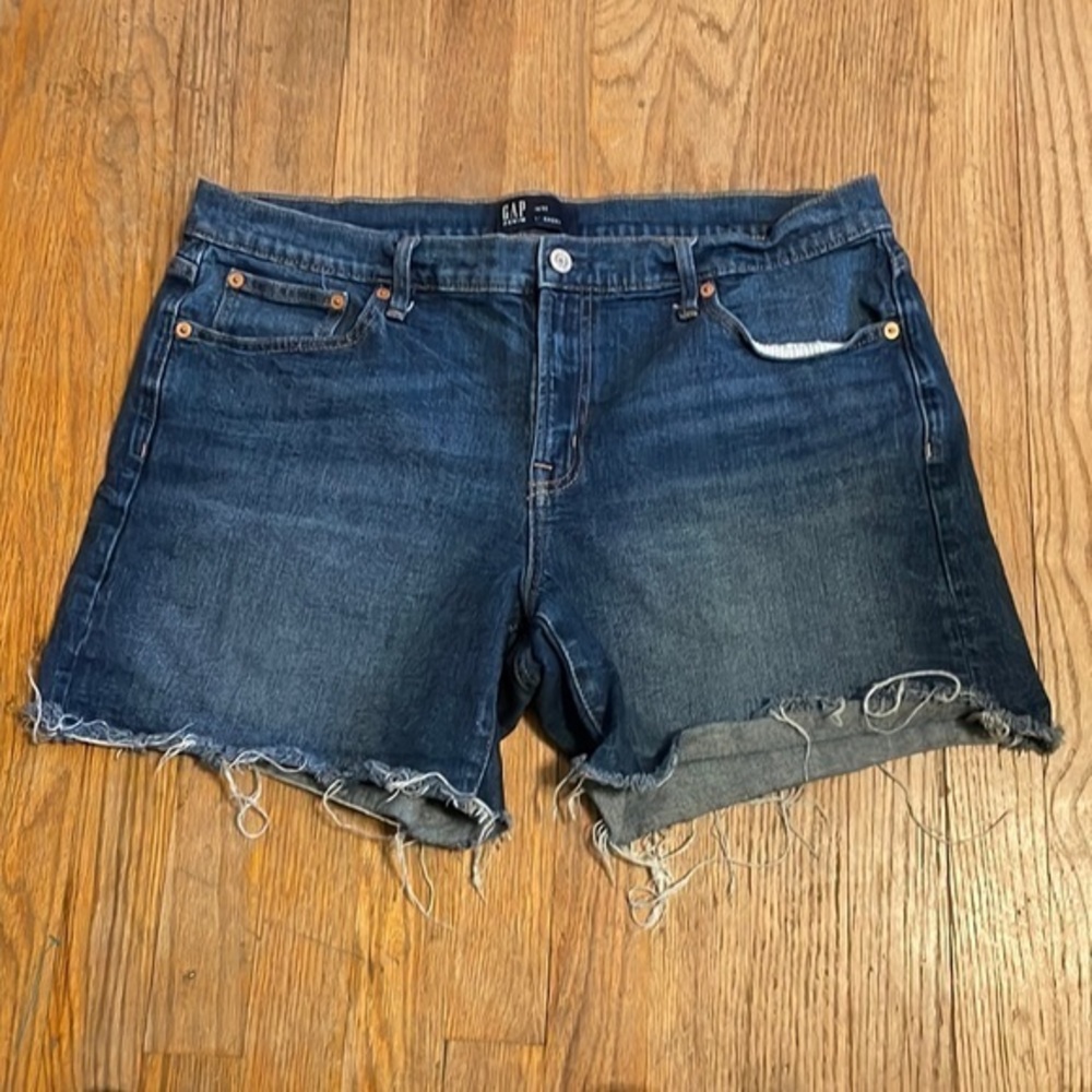 Womens GAP shorts‎ size 14/32 5”short blue Jean denim shorts